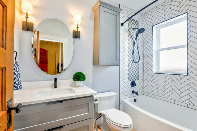 efficient space saving bathroom design